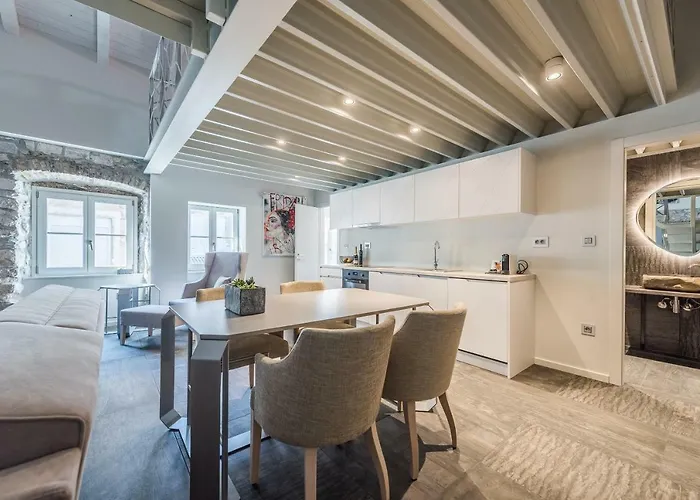 Alma Lofts