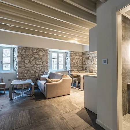 Apartment Alma Lofts *