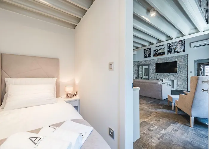 Alma Lofts Apartman Zadar