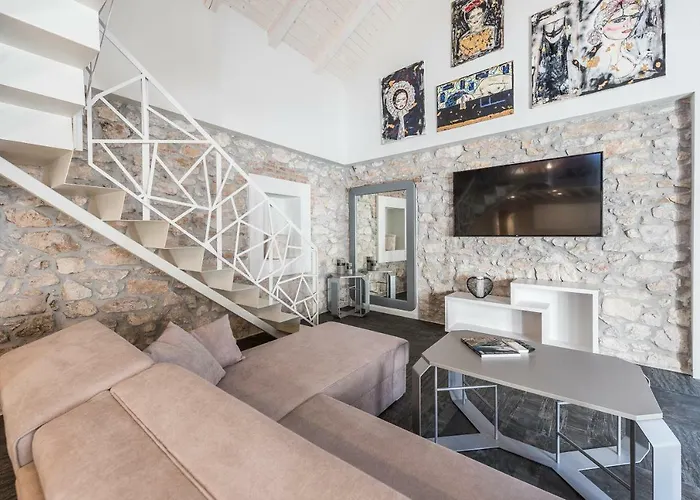 Apartman Alma Lofts *